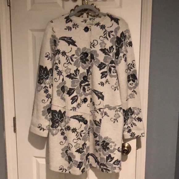 Lucy & Laurel Duster/Coat - Picture 1 of 10